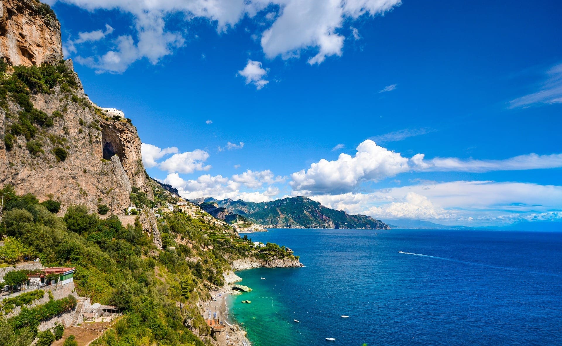 Weather On An Amalfi Coast Yacht Charter