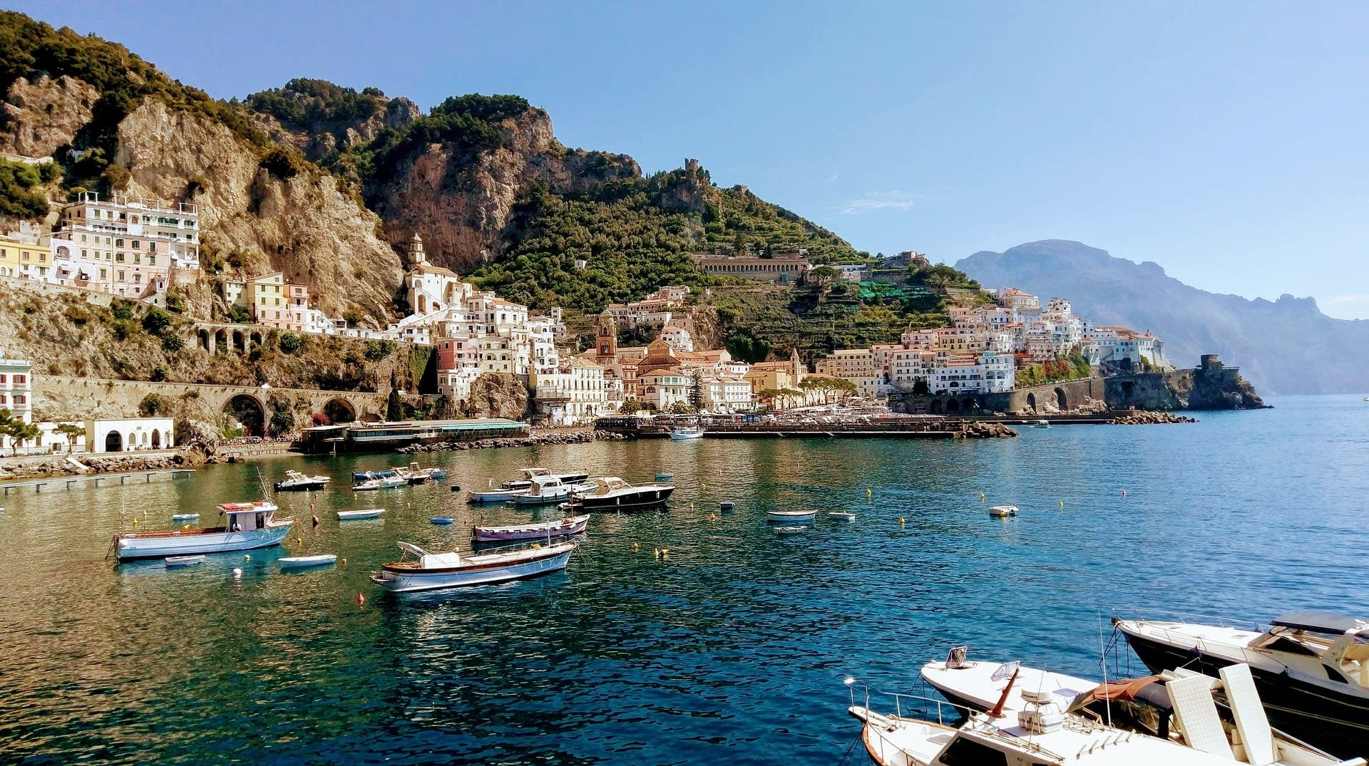 Crewed Or Bareboat Charter
