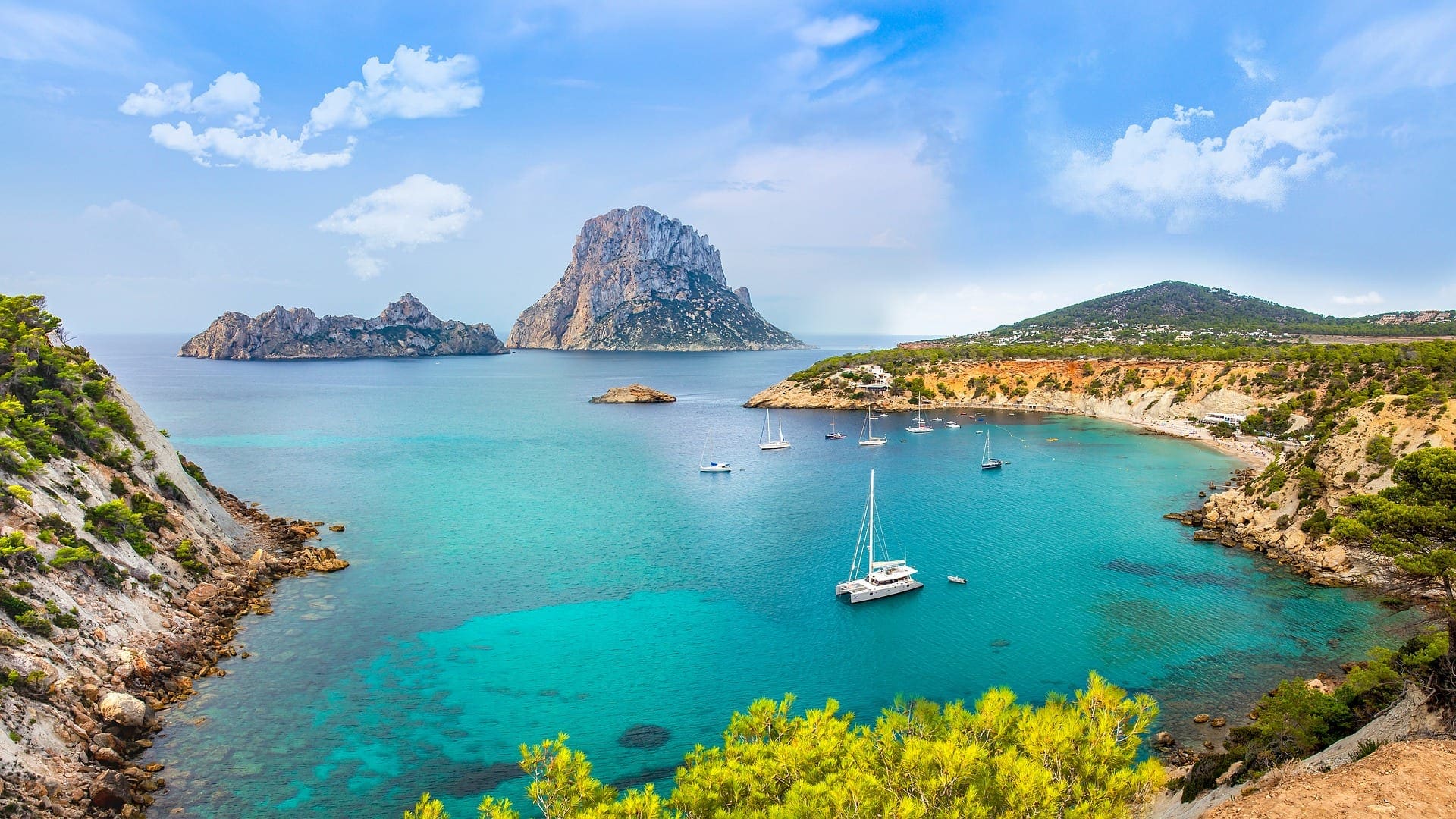 Amalfi Coast Yacht Charter In May