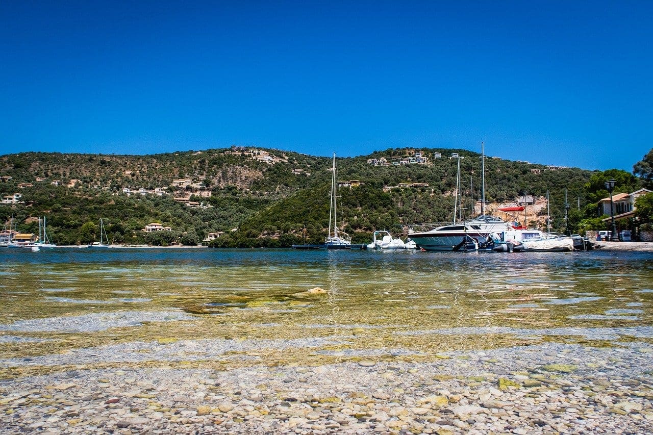Download Our Yacht Charter Ebook