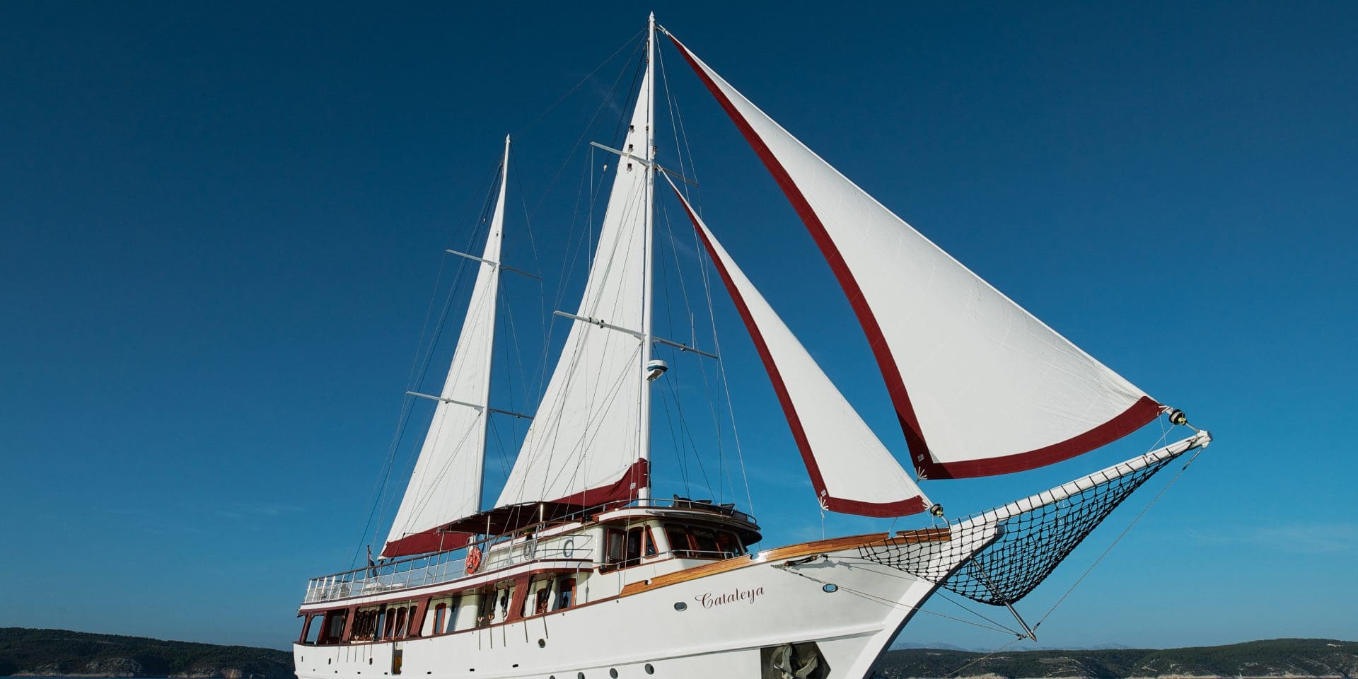 Luxury Yacht Cataleya