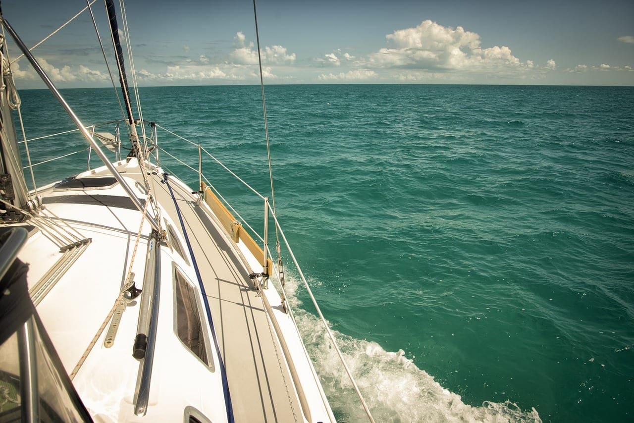 Things To Do On A Bahamas Bareboat Charter