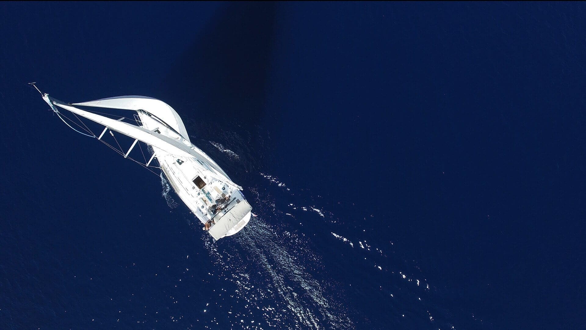 Catamaran vs monohull yacht charter comparison