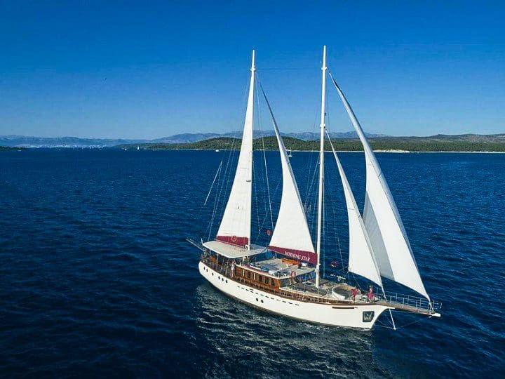 Morning Star Yacht