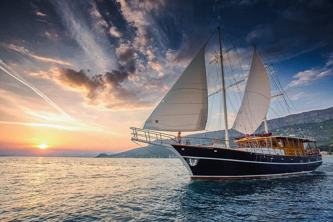 Luxury Yacht Altair