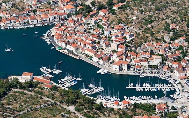 Milna, Brac — Cycling Tour in Croatia