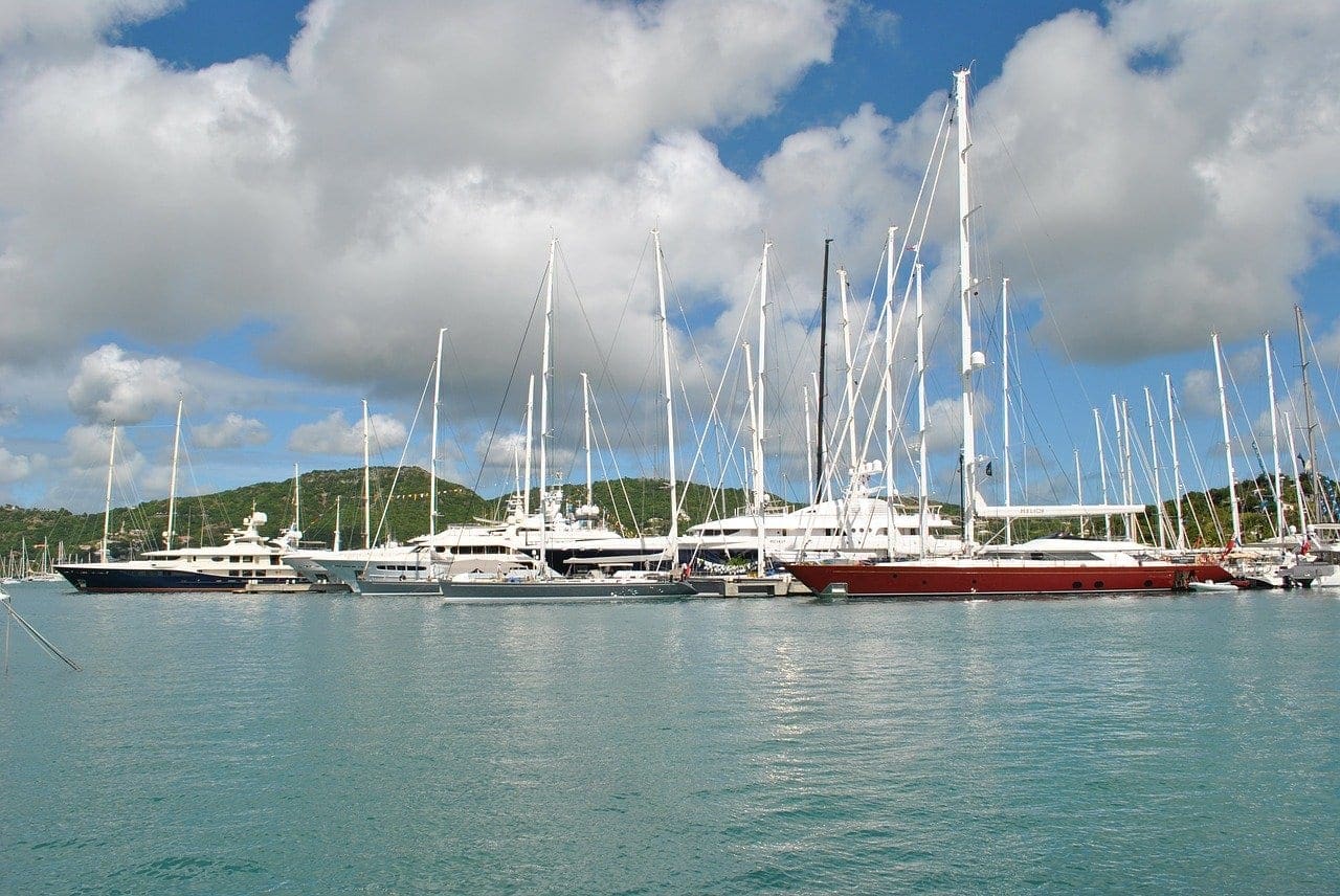 Best Time To Book An Antigua Yacht Charter