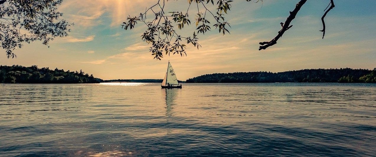9 Reasons Why You Should Book Your 2026 Yacht Charter Now
