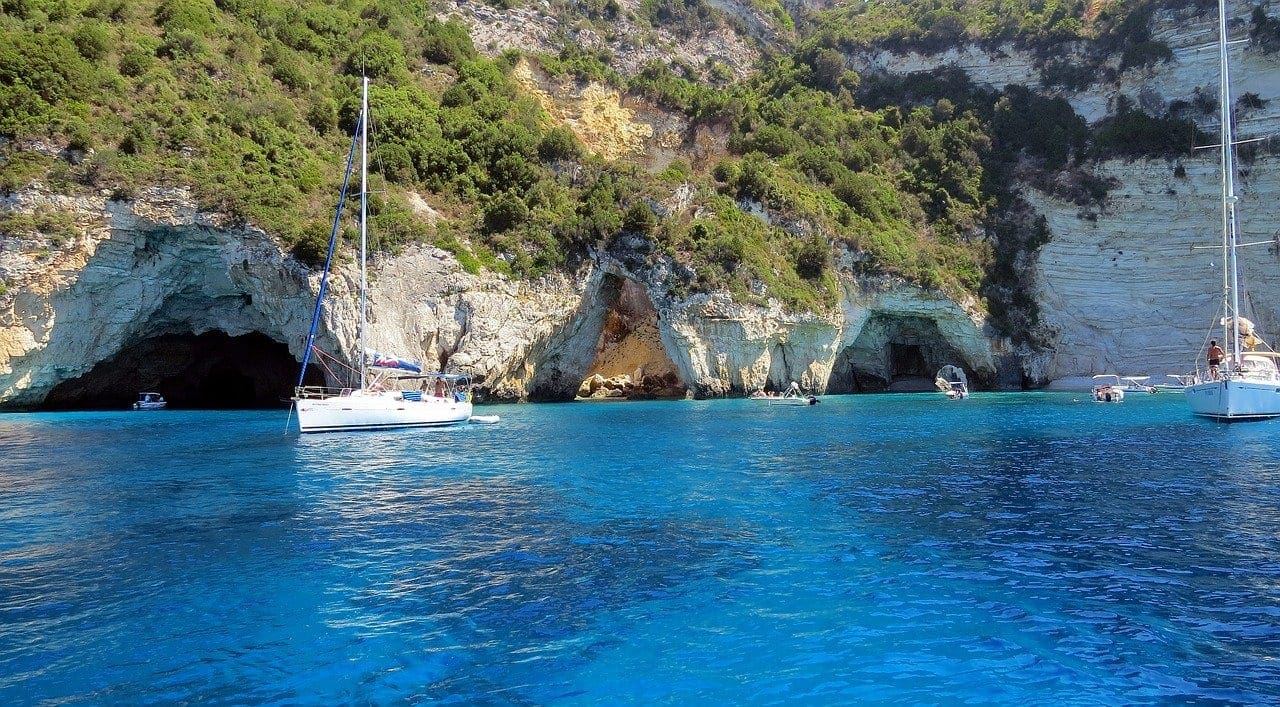 Best Time To Go On An Ionian Yacht Charter
