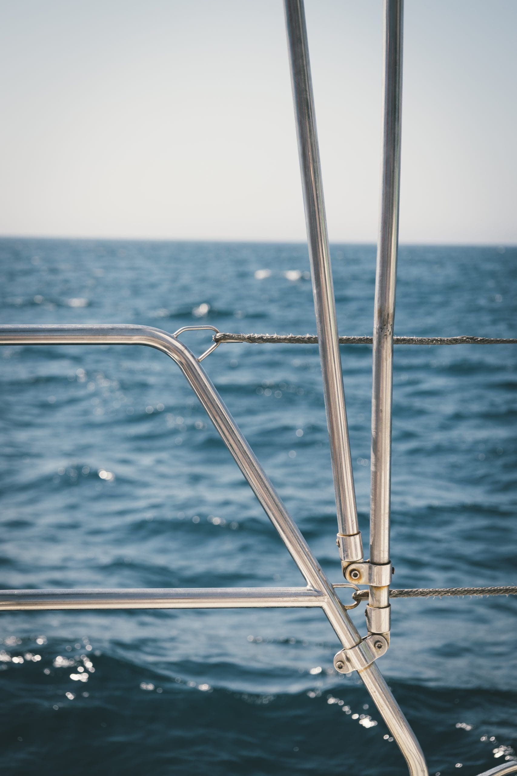 Pilot Book: The Sailor's Onboard Guide